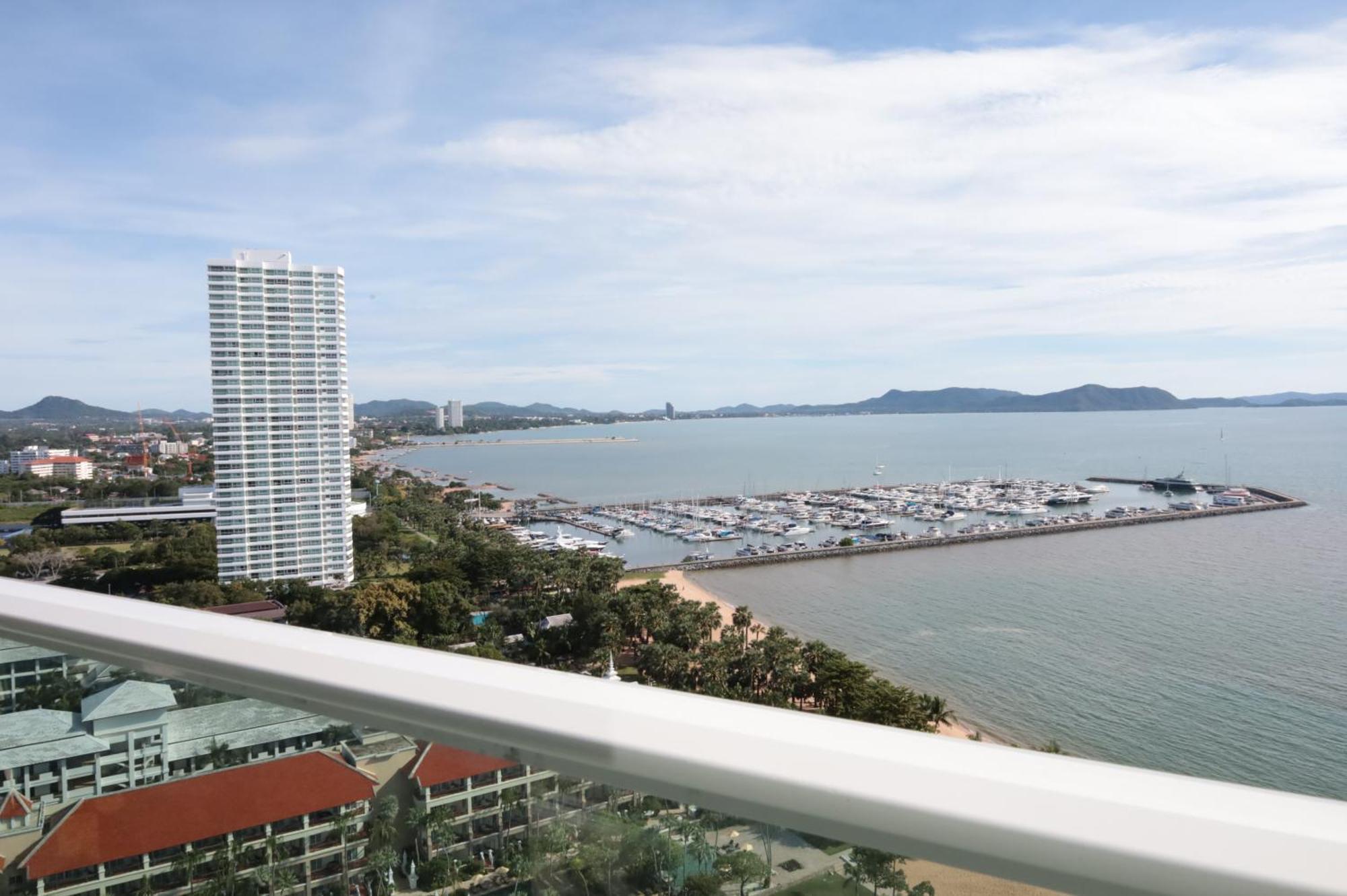 Movenpick Luxury Residence Pattaya-By Noah Jomtien Beach Dış mekan fotoğraf