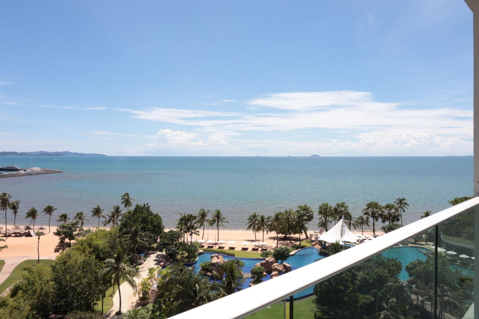 Movenpick Luxury Residence Pattaya-By Noah Jomtien Beach Dış mekan fotoğraf