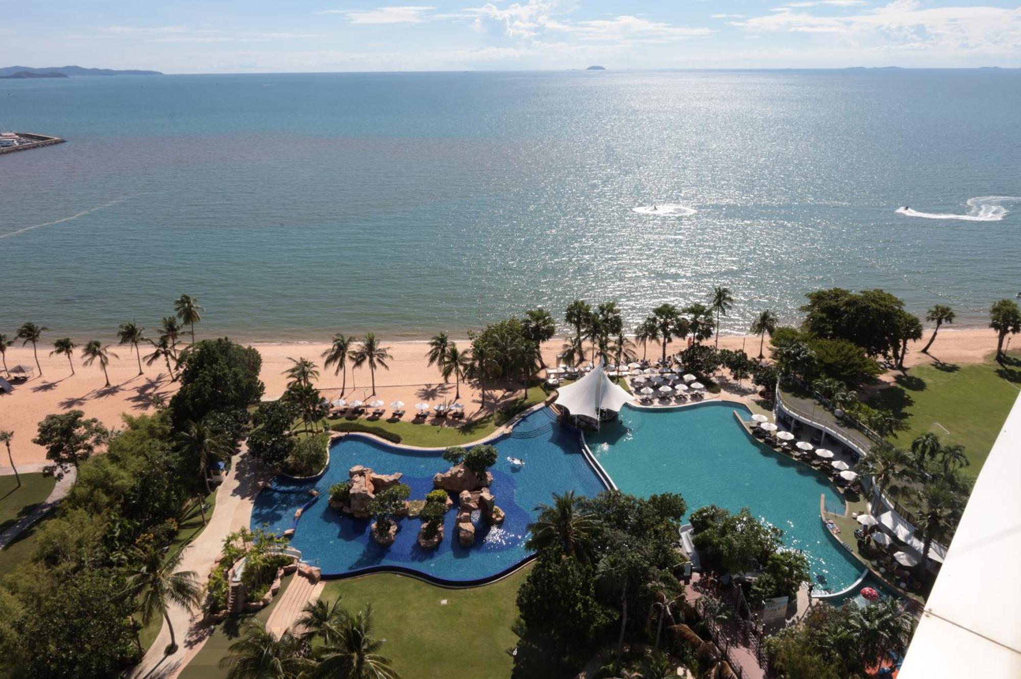 Movenpick Luxury Residence Pattaya-By Noah Jomtien Beach Dış mekan fotoğraf